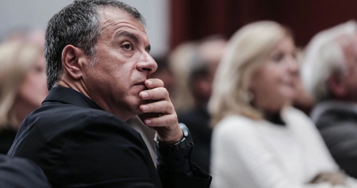 Το tweet του Θεοδωράκη για την εκλογική νίκη Ερντογάν και τους δύο Έλληνες στρατιωτικούς